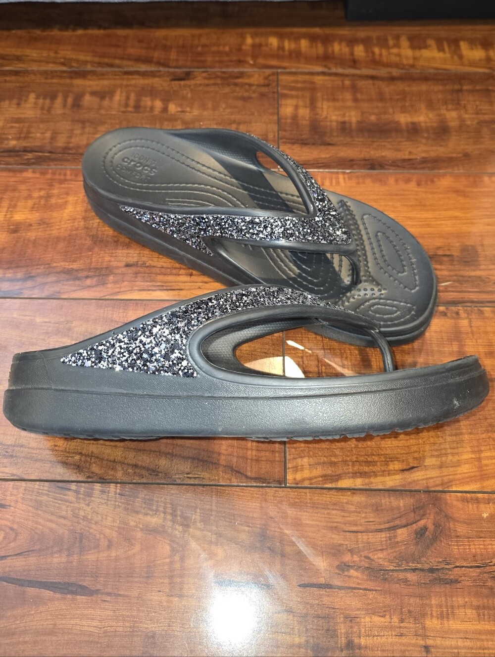 Crocs Sloane Glitter Flip Sandals